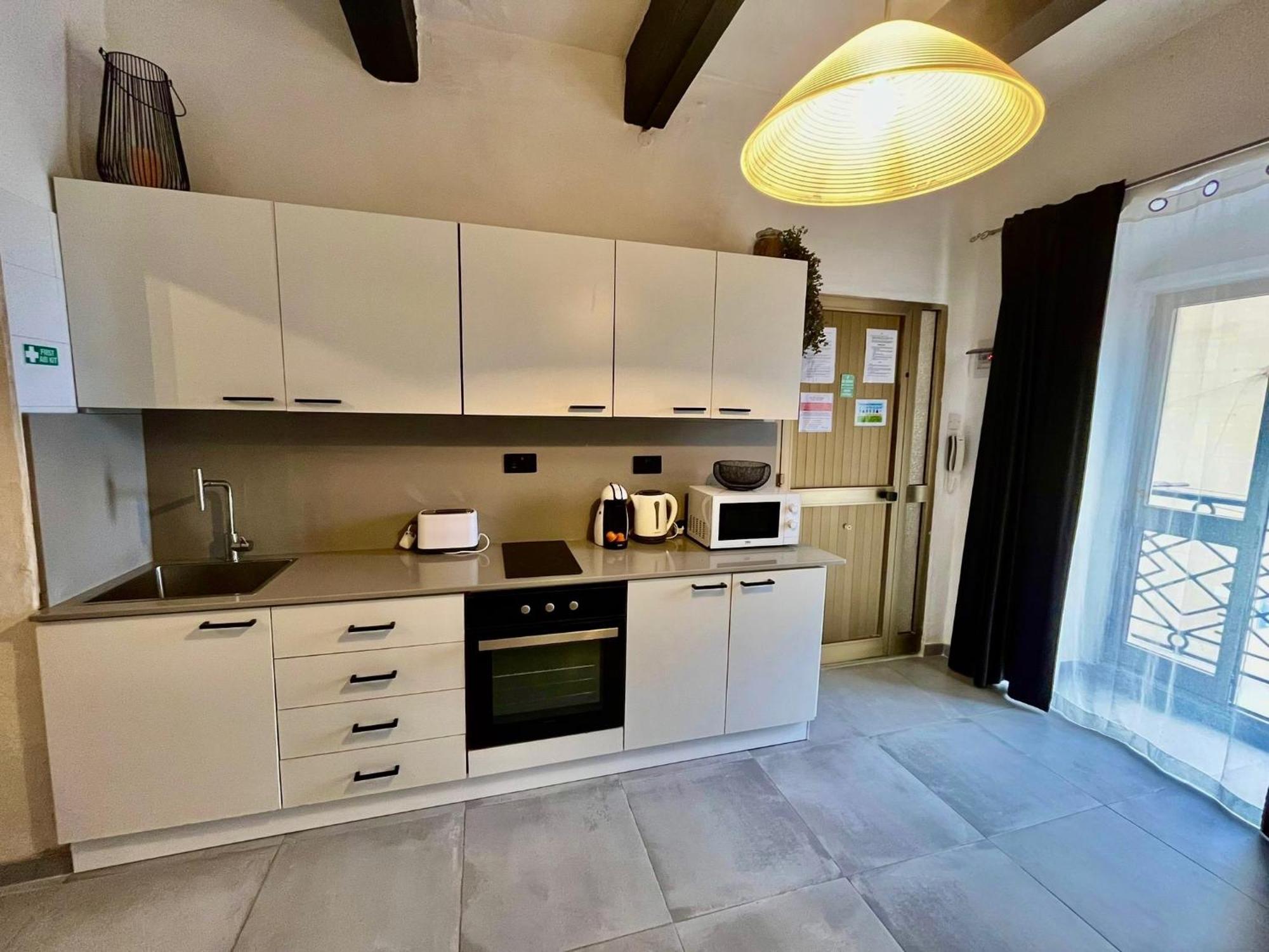 Cozy Flat. Swim Beach 2 Minutes Walk. The Old Valletta Mcri1-1 エクステリア 写真