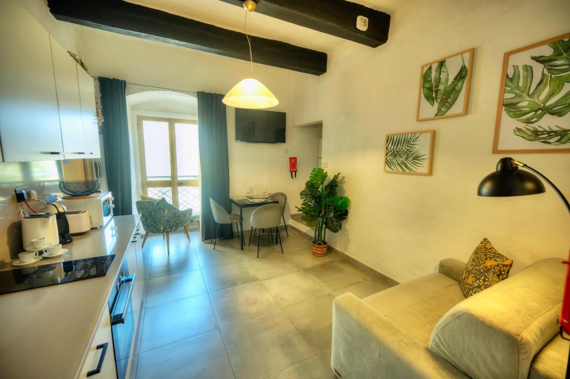 Cozy Flat. Swim Beach 2 Minutes Walk. The Old Valletta Mcri1-1 エクステリア 写真